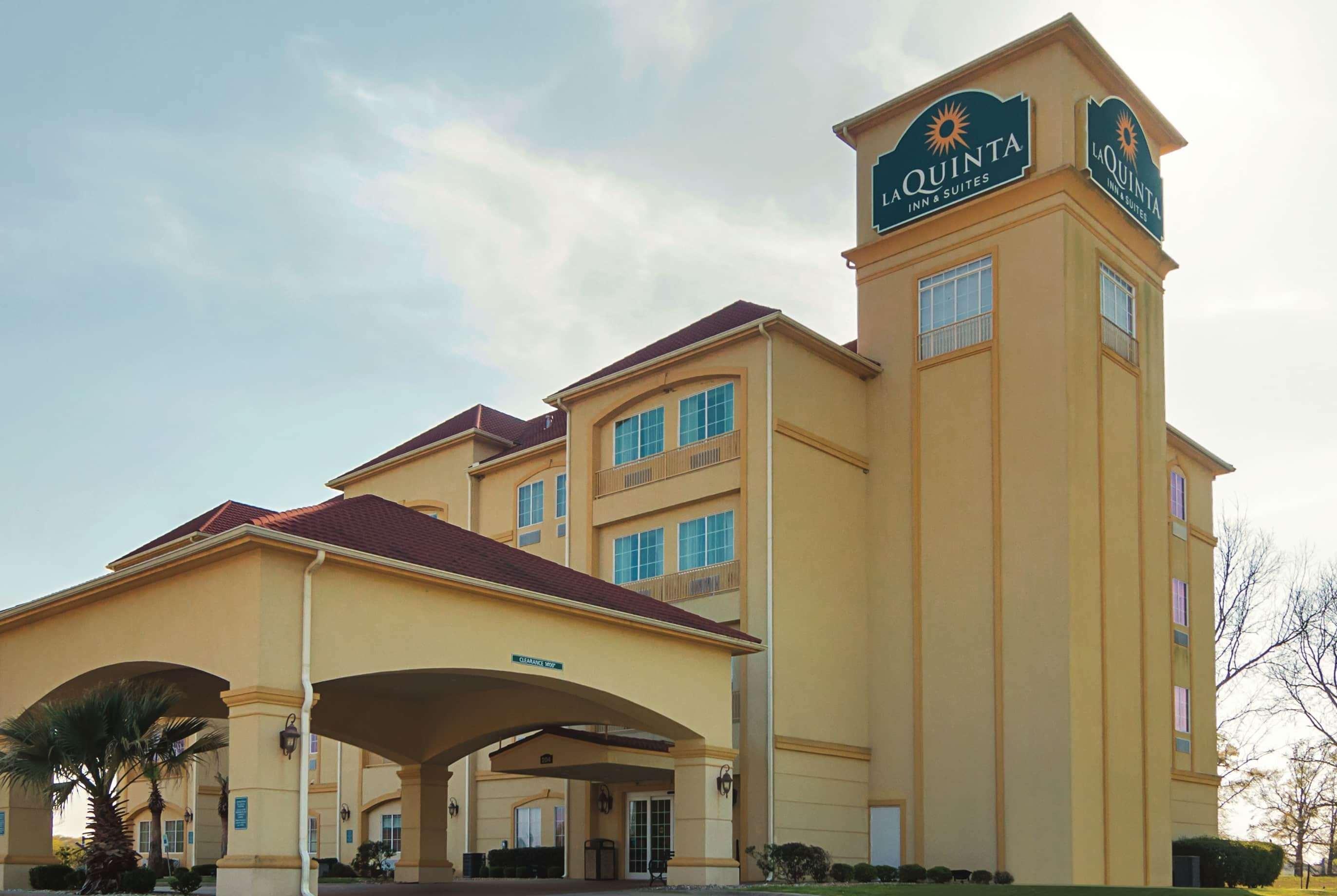 La Quinta By Wyndham Lindale Hotel Екстериор снимка