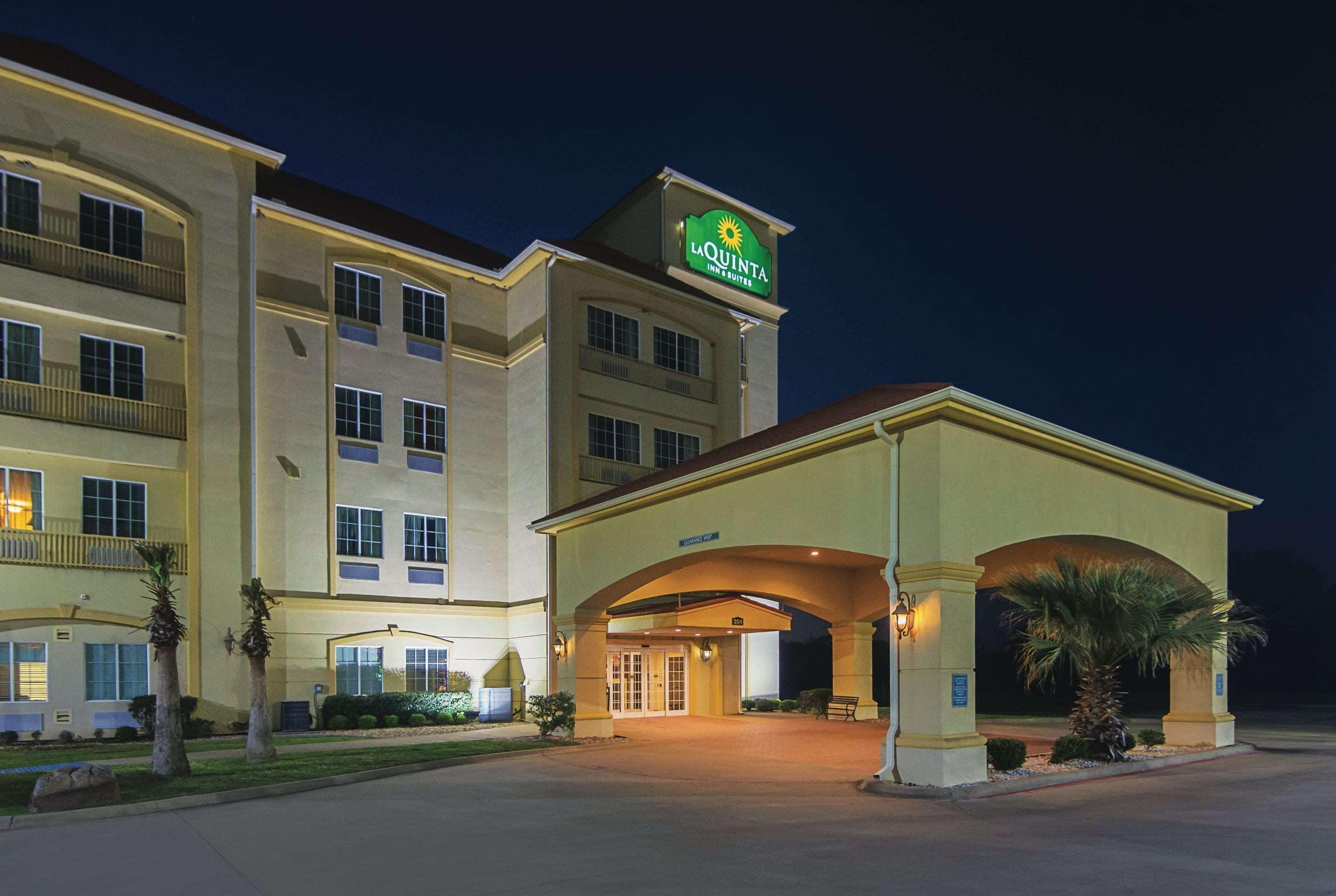 La Quinta By Wyndham Lindale Hotel Екстериор снимка