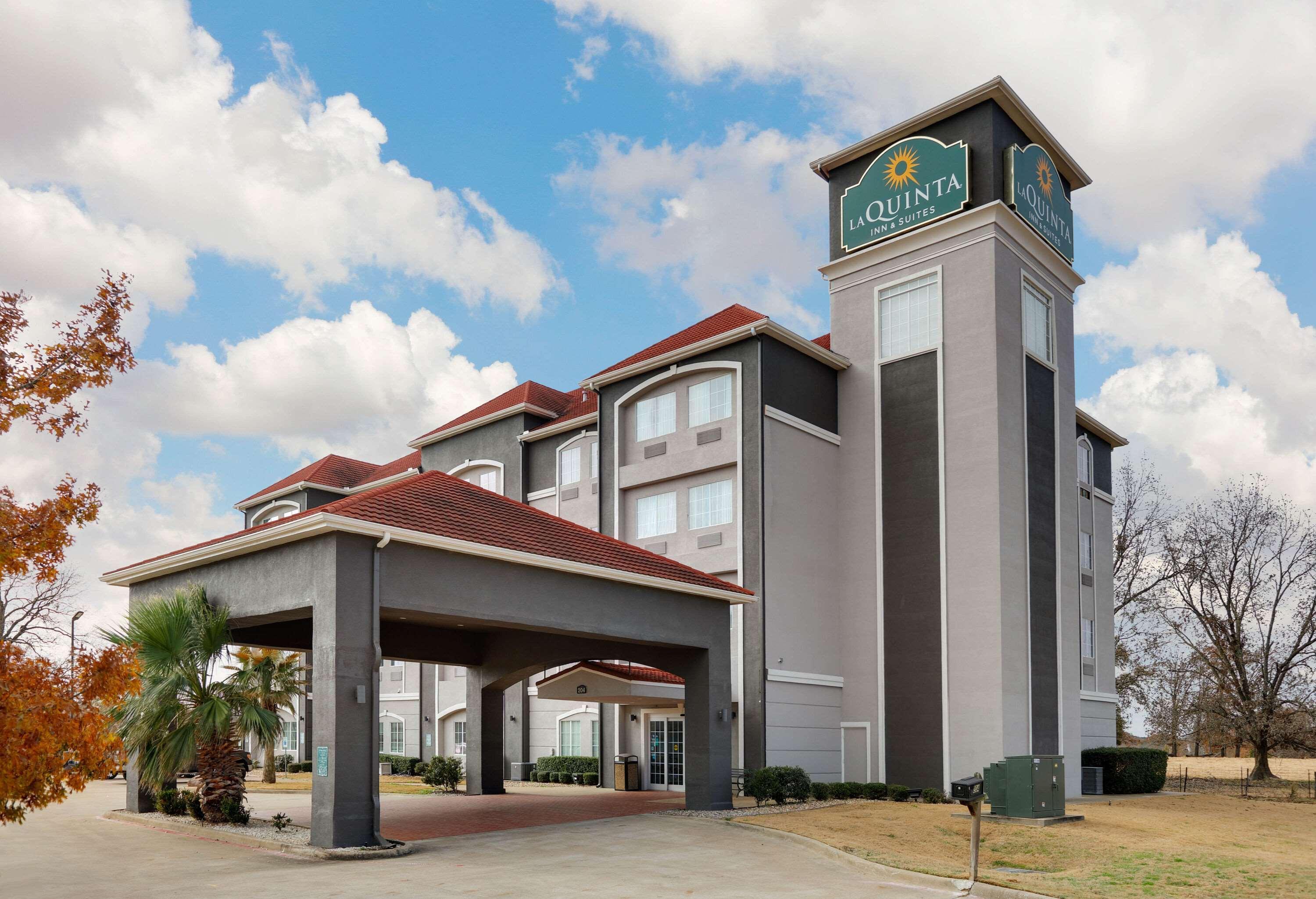 La Quinta By Wyndham Lindale Hotel Екстериор снимка