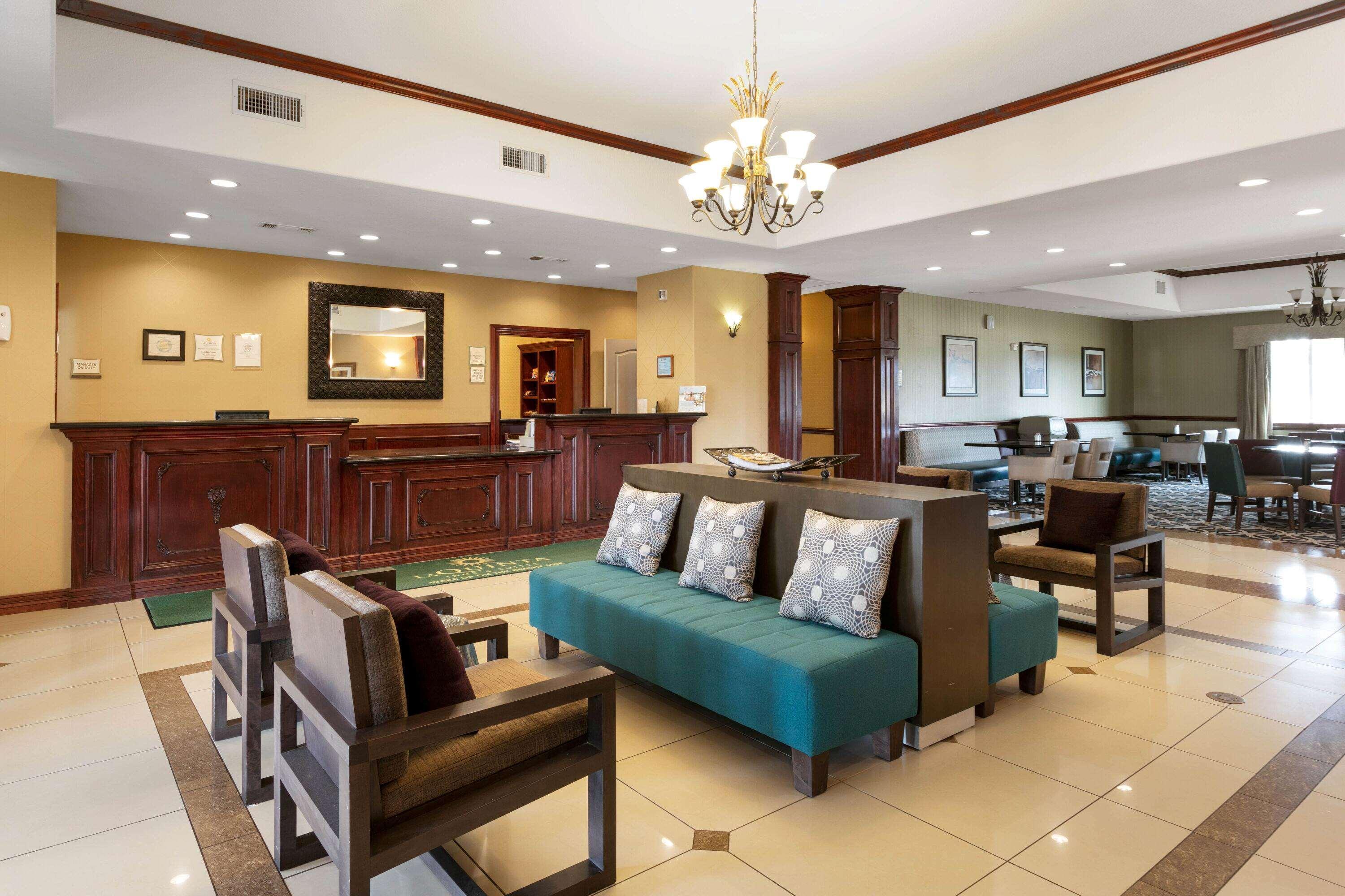 La Quinta By Wyndham Lindale Hotel Екстериор снимка