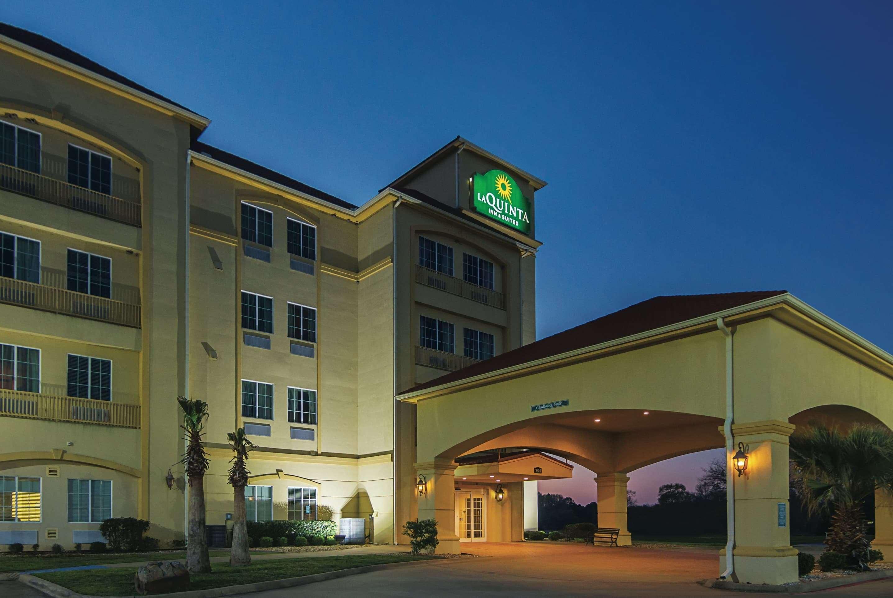La Quinta By Wyndham Lindale Hotel Екстериор снимка