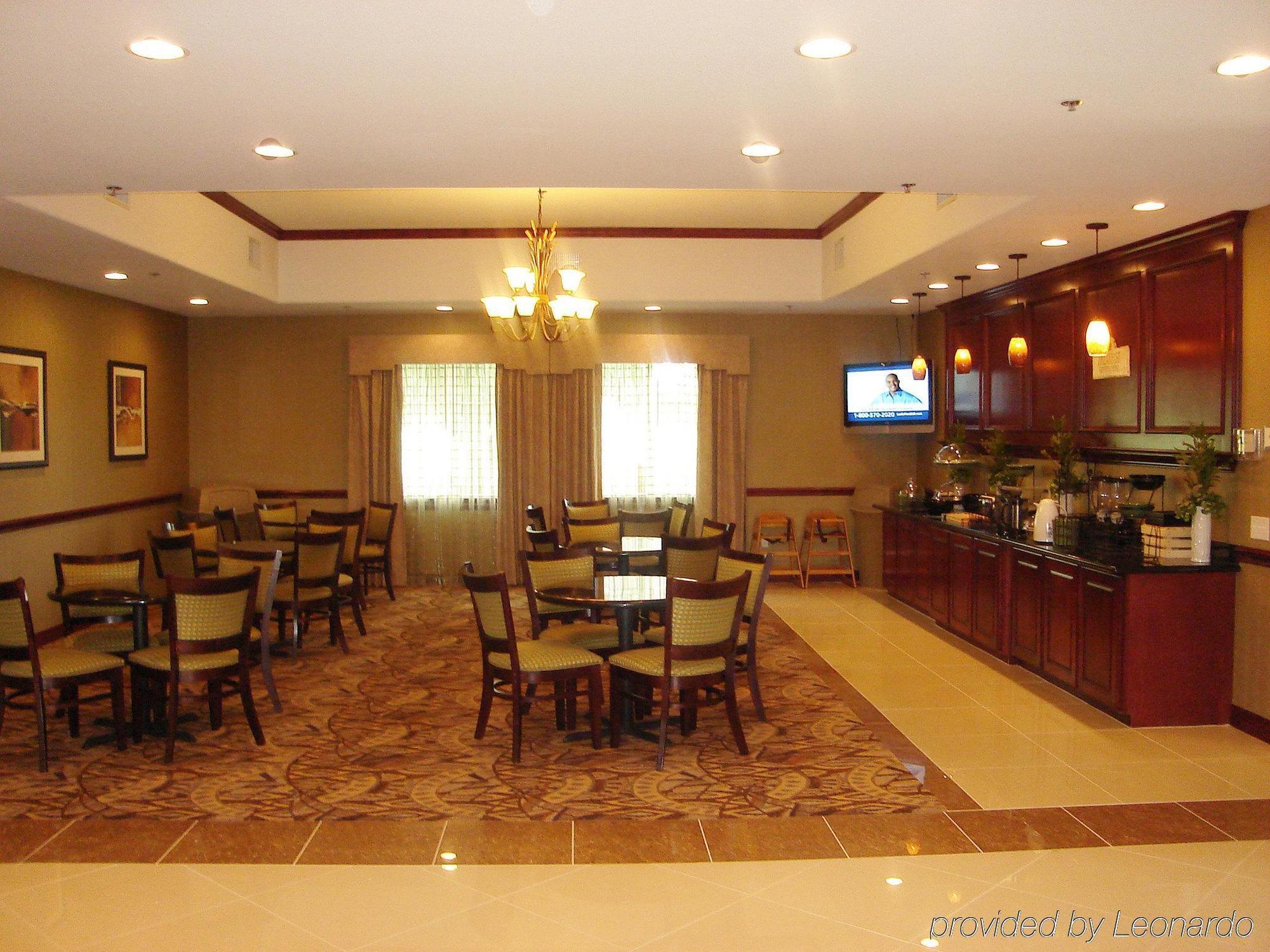 La Quinta By Wyndham Lindale Hotel Екстериор снимка